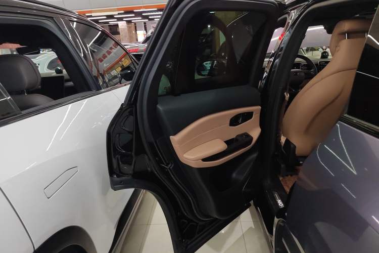 Used Nio ES6 2020 430KM Performance Version Interior 8