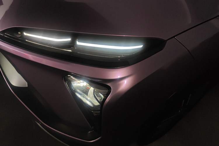 Used Nio ES6 2020 610 km Performance Version Left Front Headlight