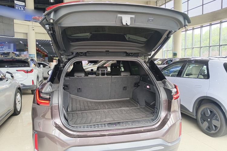 Used Nio ES6 2020 430KM Performance Version Trunk