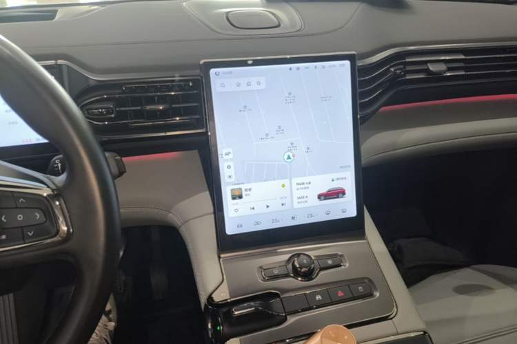 Used Nio ES6 2020 420 km Sport Edition Audio And AC Panel