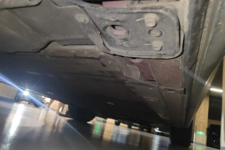 Used Nio ES6 2020 600 km Sport Edition Chassis Rear Right