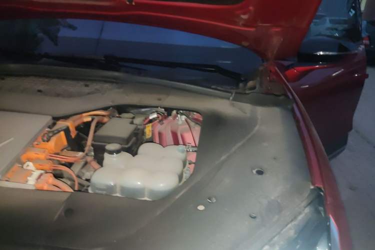Used Nio ES6 2020 600 km Sport Edition Engine Bay Left