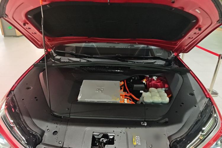 Used Nio ES6 2020 465 km Performance Version Engine Bay