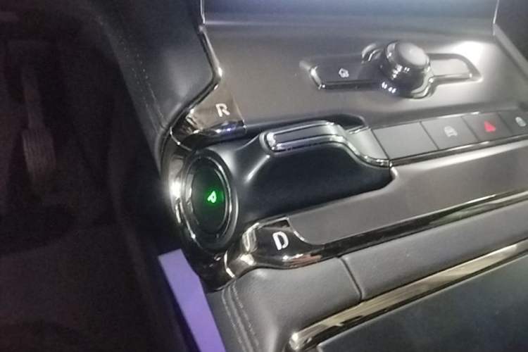 Used Nio ES6 2020 600 km Sport Edition Gear Lever