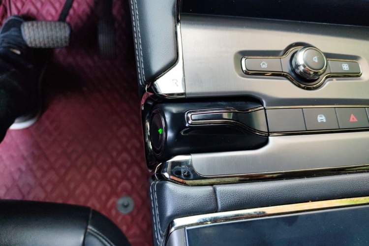 Used Nio ES6 2020 420 km Sport Edition Gear Lever