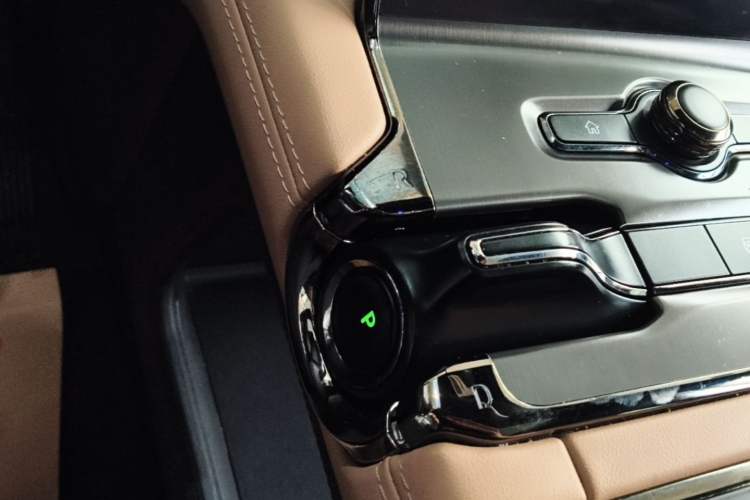 Used Nio ES6 2020 610KM Signature Edition Gear Lever