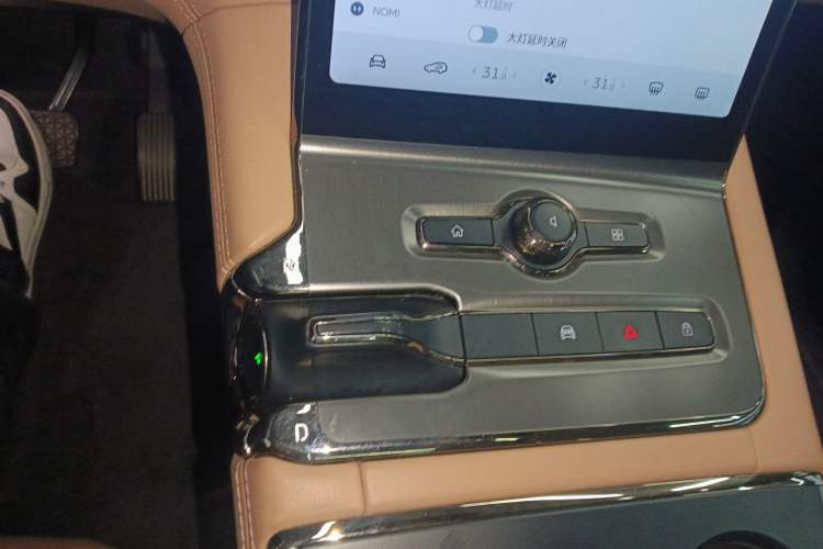 Used Nio ES6 2020 600 km Sport Edition Gear Lever