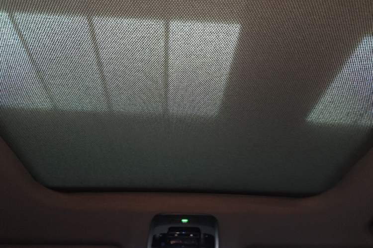 Used Nio ES6 2020 430 km Signature Edition Headliner