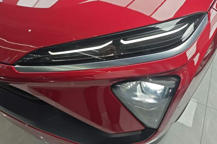 Used Nio ES6 2020 430 km Signature Edition Left Front Headlight
