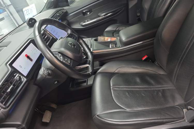 Used Nio ES6 2020 430 km Signature Edition Left Front Seat