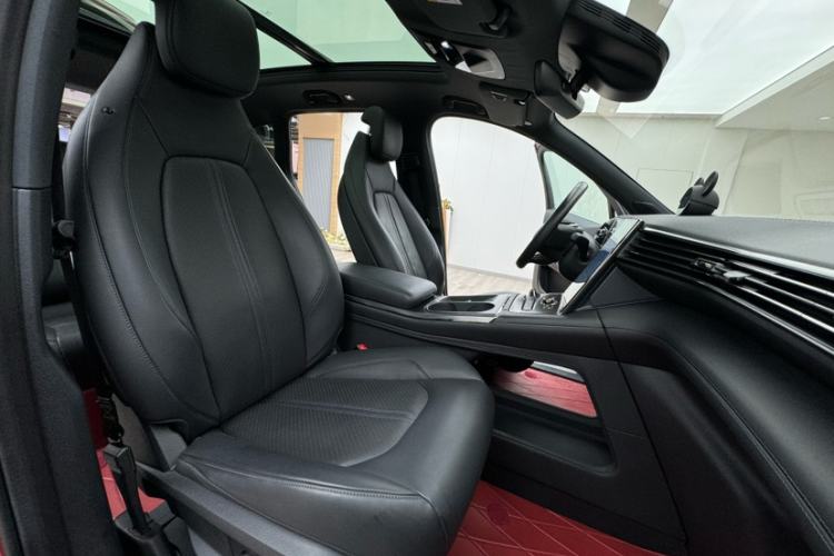 Used Nio ES6 2020 465 km Performance Version Left Front Seat