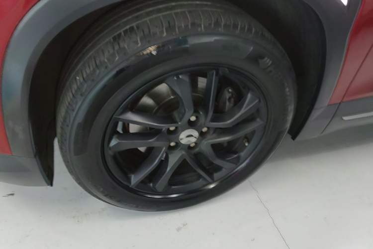 Used Nio ES6 2020 420 km Sport Edition Left Front Wheel Hub
