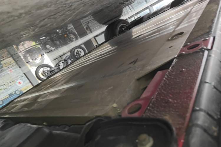 Used Nio ES6 2020 420 km Sport Edition Left Side Sill