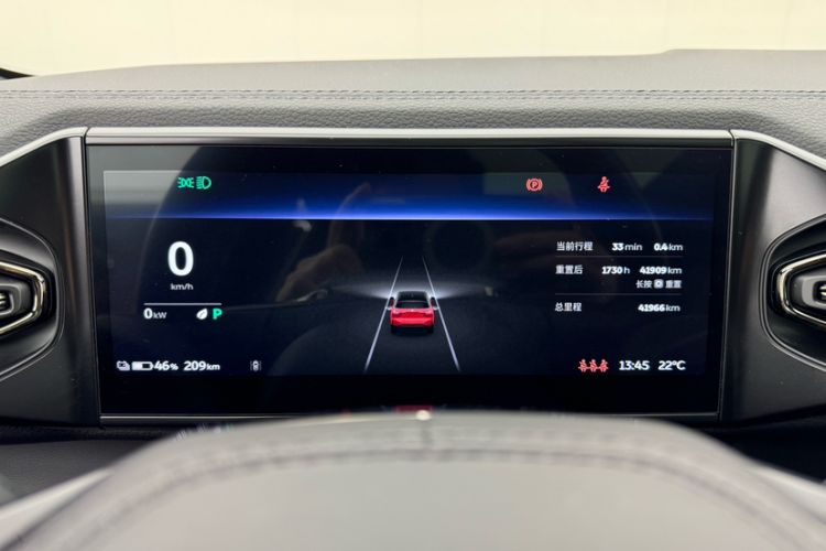 Used Nio ES6 2020 465 km Performance Version Odometer Close Up