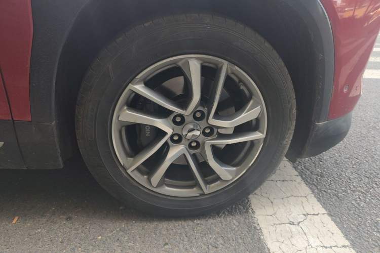 Used Nio ES6 2020 420 km Sport Edition Right Front Wheel Hub