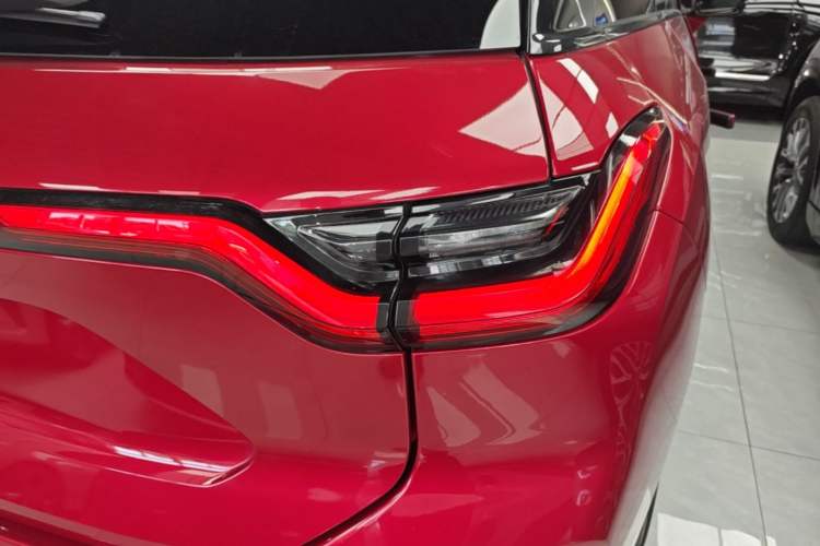 Used Nio ES6 2020 430 km Signature Edition Right Rear Taillight