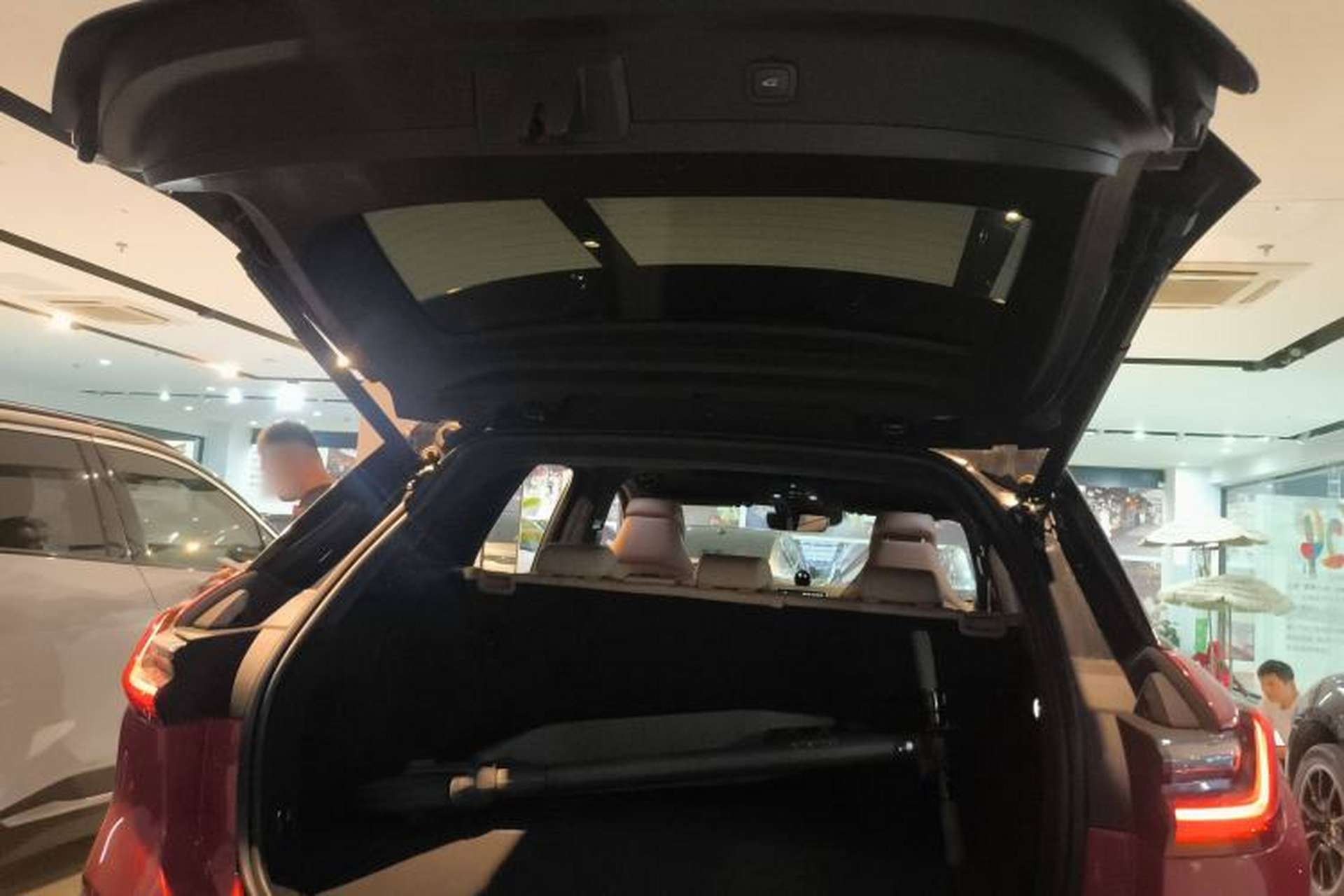 Used Nio ES6 2020 465 km Performance Version Trunk