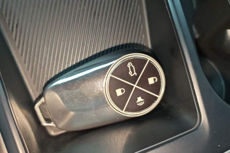 Used Nio ES6 2020 430 km Signature Edition Vehicle Key