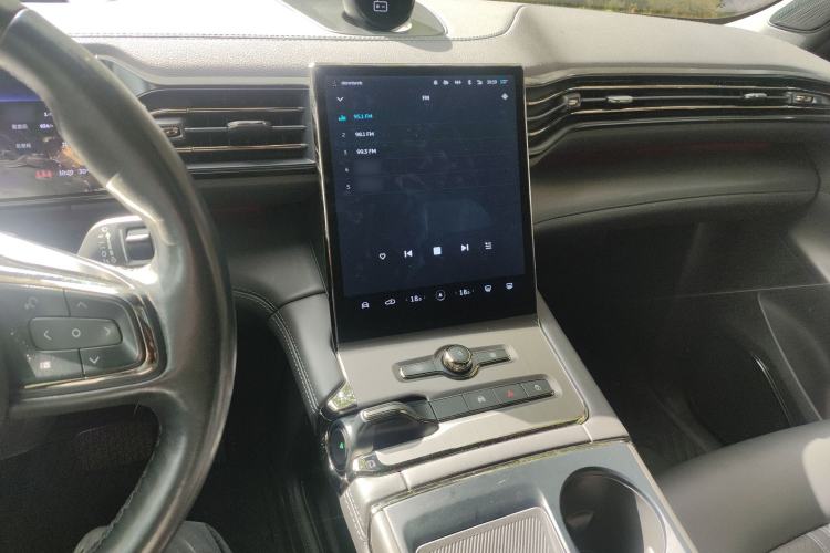 Used Nio ES6 2020 430KM Performance Version Audio And AC Panel