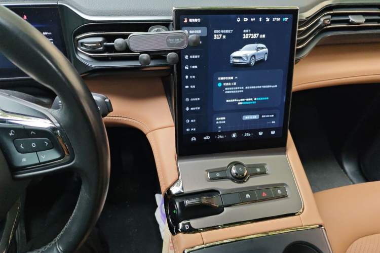 Used Nio ES6 2020 420 km Sport Edition Audio And AC Panel