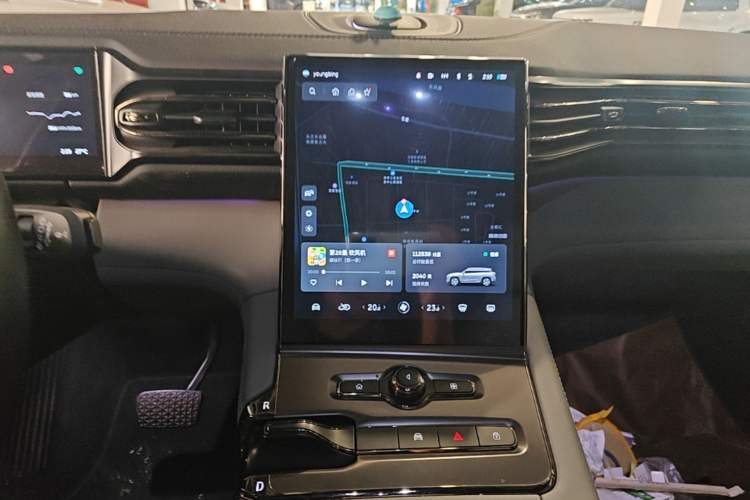Used Nio ES6 2020 420 km Sport Edition Audio And AC Panel