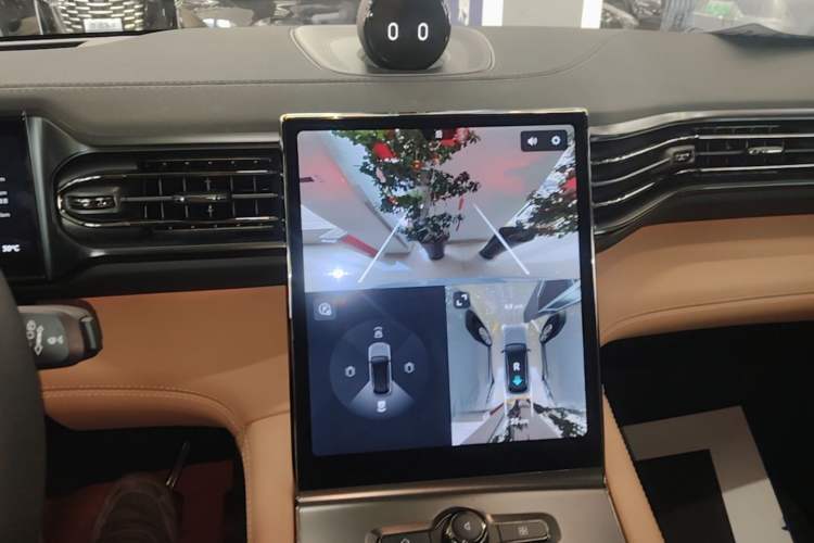 Used Nio ES6 2020 430 km Signature Edition Audio And AC Panel