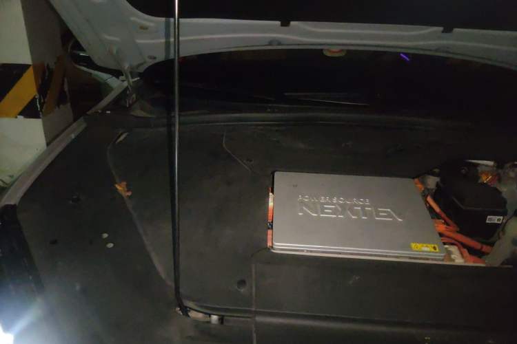 Used Nio ES6 2020 420 km Sport Edition Engine Bay Right