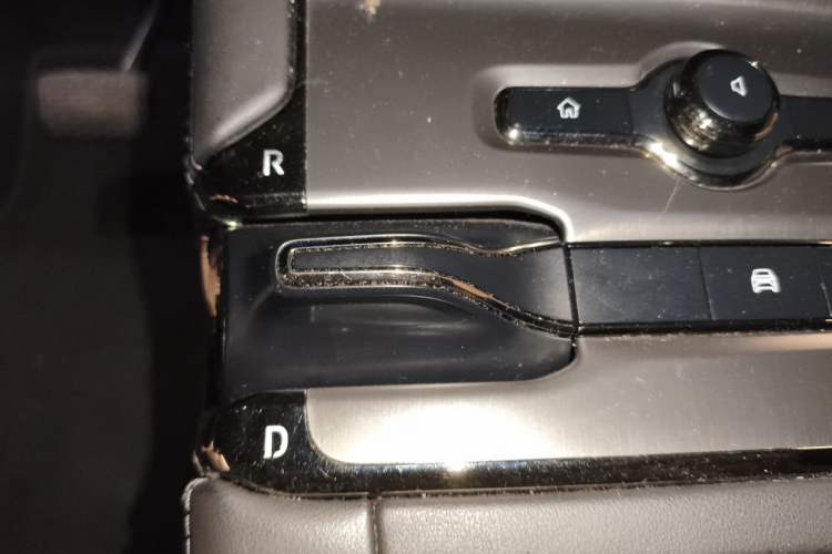 Used Nio ES6 2020 600 km Sport Edition Gear Lever