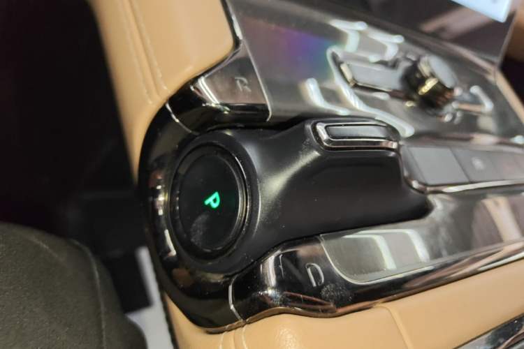 Used Nio ES6 2020 600 km Sport Edition Gear Lever