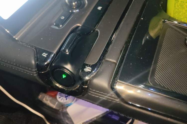 Used Nio ES6 2020 420 km Sport Edition Gear Lever