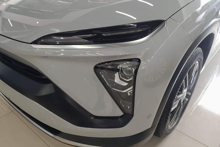 Used Nio ES6 2020 430 km Signature Edition Left Front Headlight