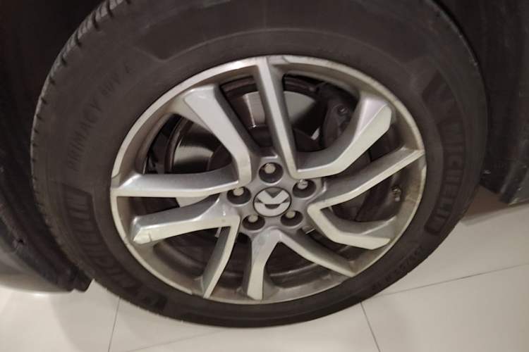 Used Nio ES6 2020 455KM Sport Edition Left Front Wheel Hub