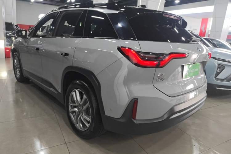 Used Nio ES6 2020 420 km Sport Edition Rear Left 45 Deg