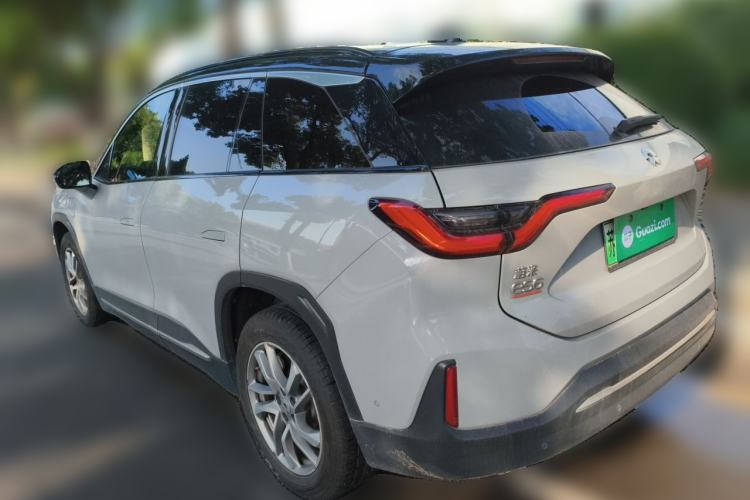 Used Nio ES6 2020 610 km Performance Version Rear Left 45 Deg