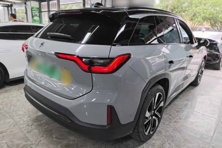 Used Nio ES6 2020 610 km Performance Version Rear Right 45 Deg