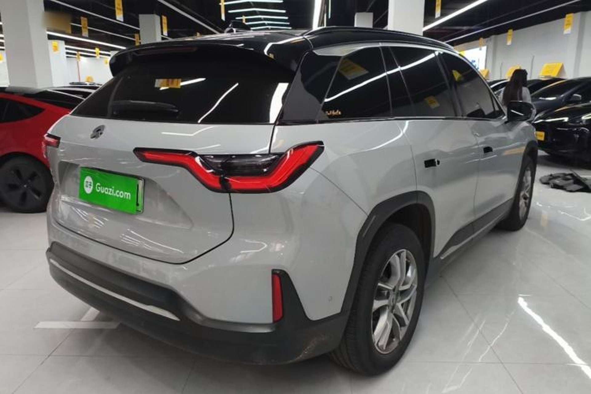 Used Nio ES6 2020 420 km Sport Edition Rear Right 45 Deg