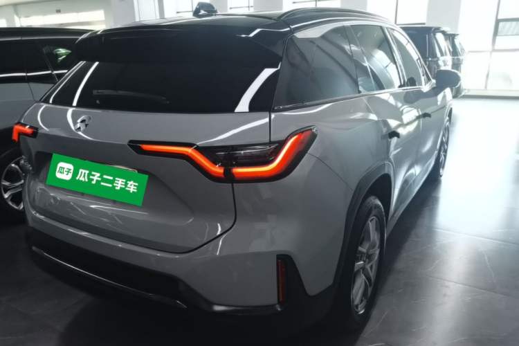 Used Nio ES6 2020 420 km Sport Edition Rear Right 45 Deg