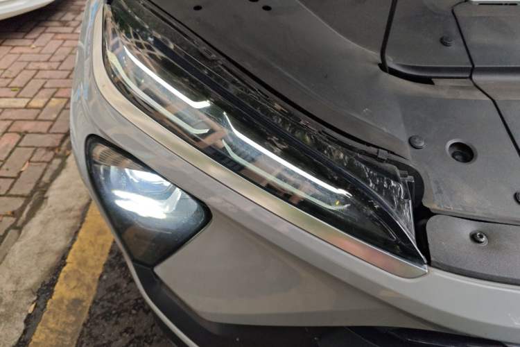 Used Nio ES6 2020 420 km Sport Edition Right Front Headlight