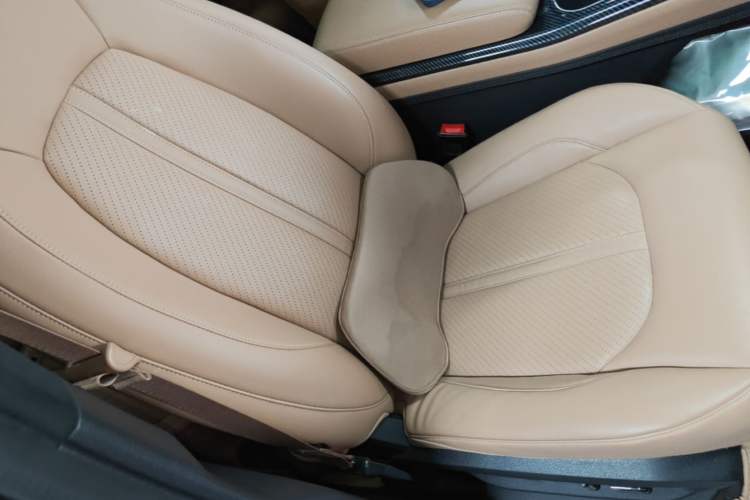 Used Nio ES6 2020 610 km Performance Version Right Front Seat