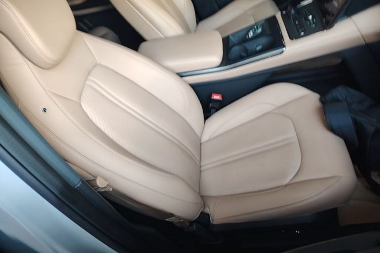 Used Nio ES6 2020 610KM Signature Edition Right Front Seat