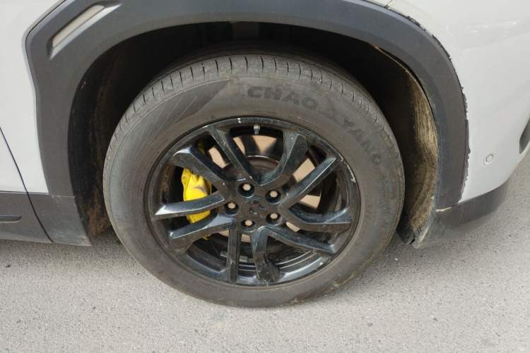 Used Nio ES6 2020 420 km Sport Edition Right Front Wheel Hub