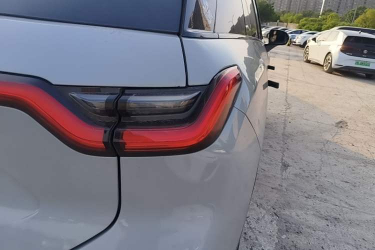 Used Nio ES6 2020 430KM Performance Version Right Rear Taillight
