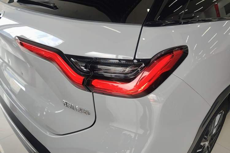 Used Nio ES6 2020 430 km Signature Edition Right Rear Taillight