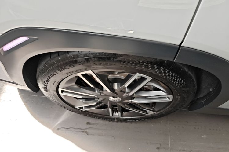 Used Nio ES6 2020 465 km Performance Version Right Rear Wheel Hub