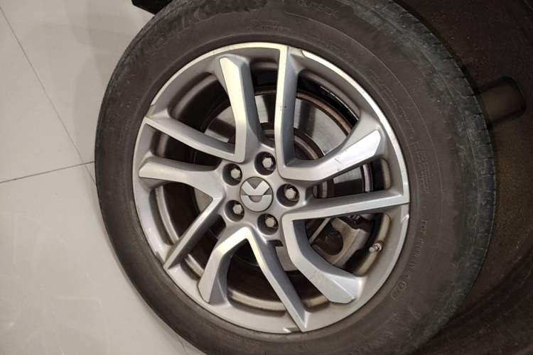 Used Nio ES6 2020 455KM Sport Edition Right Rear Wheel Hub