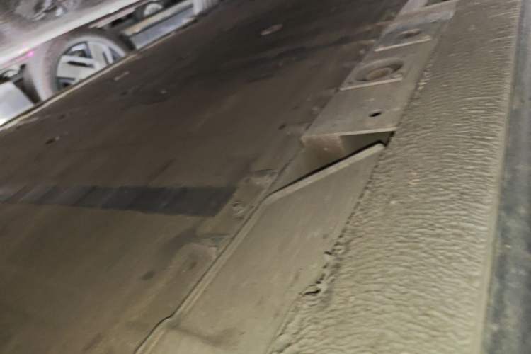 Used Nio ES6 2020 600 km Sport Edition Right Side Sill