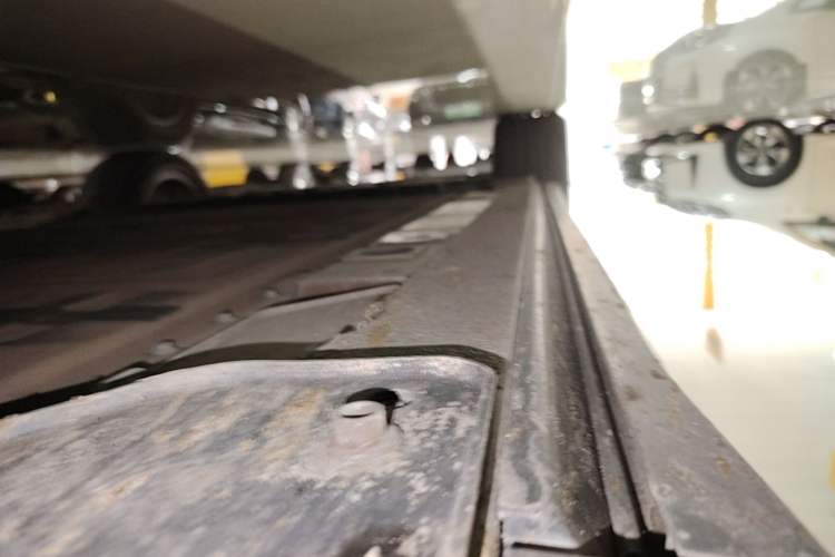 Used Nio ES6 2020 455KM Sport Edition Right Side Sill