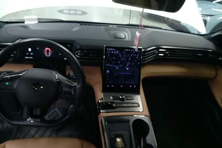 Used Nio ES6 2020 420 km Sport Edition Audio And AC Panel