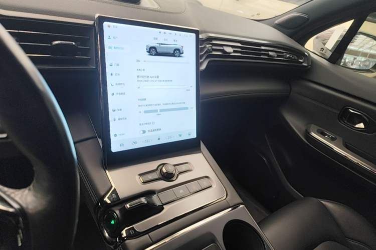 Used Nio ES6 2020 420 km Sport Edition Audio And AC Panel