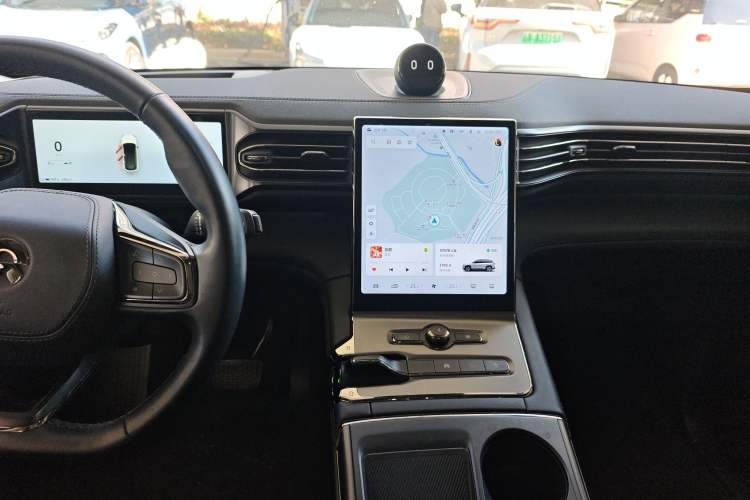 Used Nio ES6 2020 430KM Performance Version Audio And AC Panel